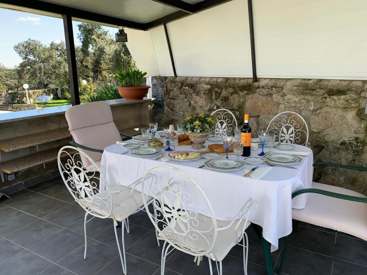 Villa Entre Encinas Moralina 外观 照片
